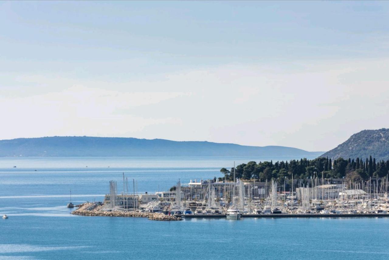 Just Like This - Cityapartment With Netflix Σπλιτ Εξωτερικό φωτογραφία